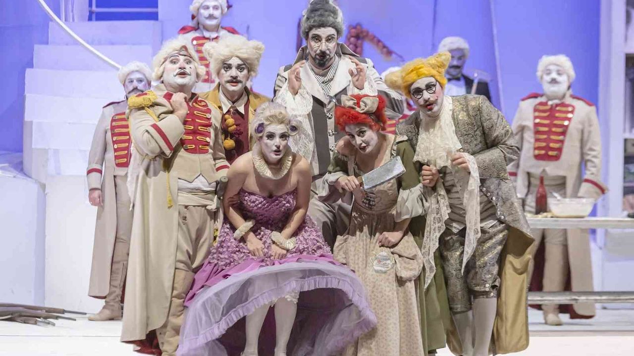 Antalya Devlet Opera ve Balesi Ekim ayında perdelerini açıyor
