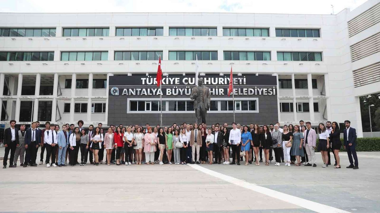 Antalya Büyükşehir Belediyesi gençler için Dypall Ağı’na üye oldu