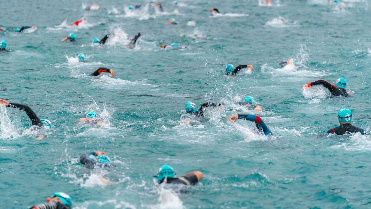 Konyaaltı’nda 6 ülkeden yaklaşık 500 sporcu uluslararası yüzme yarışında buluşacak
