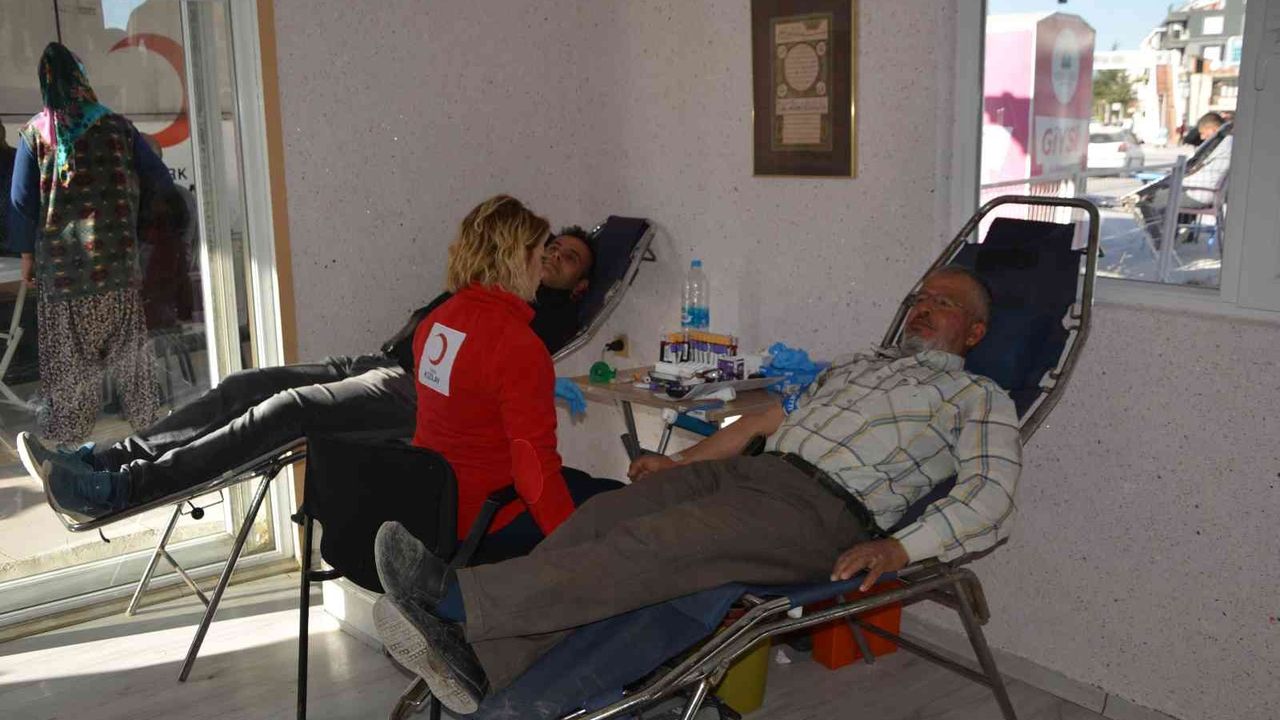 Korkuteli ilçesinde 79 ünite kan bağışı