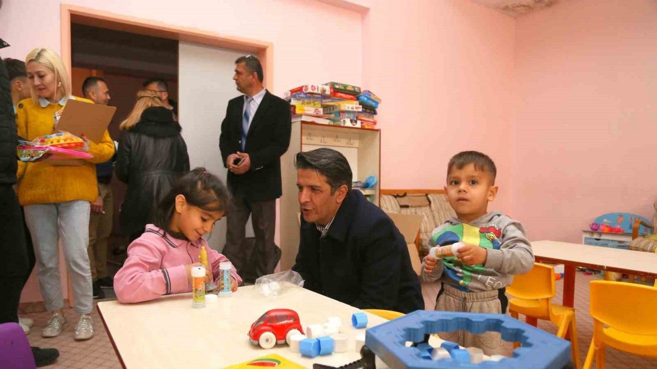 Başkan Genç depremzedeleri ziyaret etti