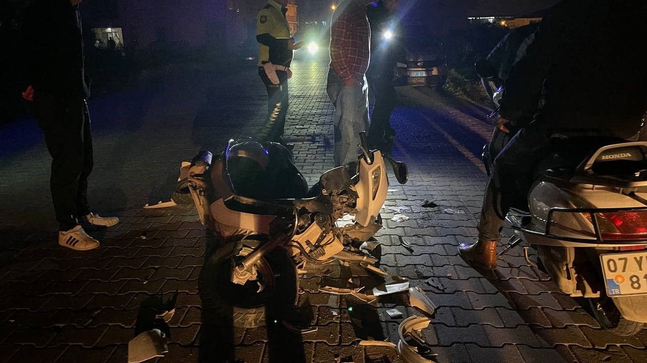 Gazipaşa’da otomobille motosiklet çarpıştı: 1 yaralı