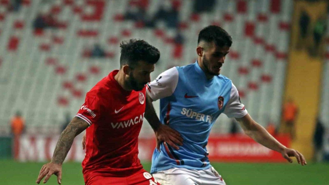 Spor Toto Süper Lig: FTA Antalyaspor: 1 - Gaziantep FK: 0 (Maç sonucu)