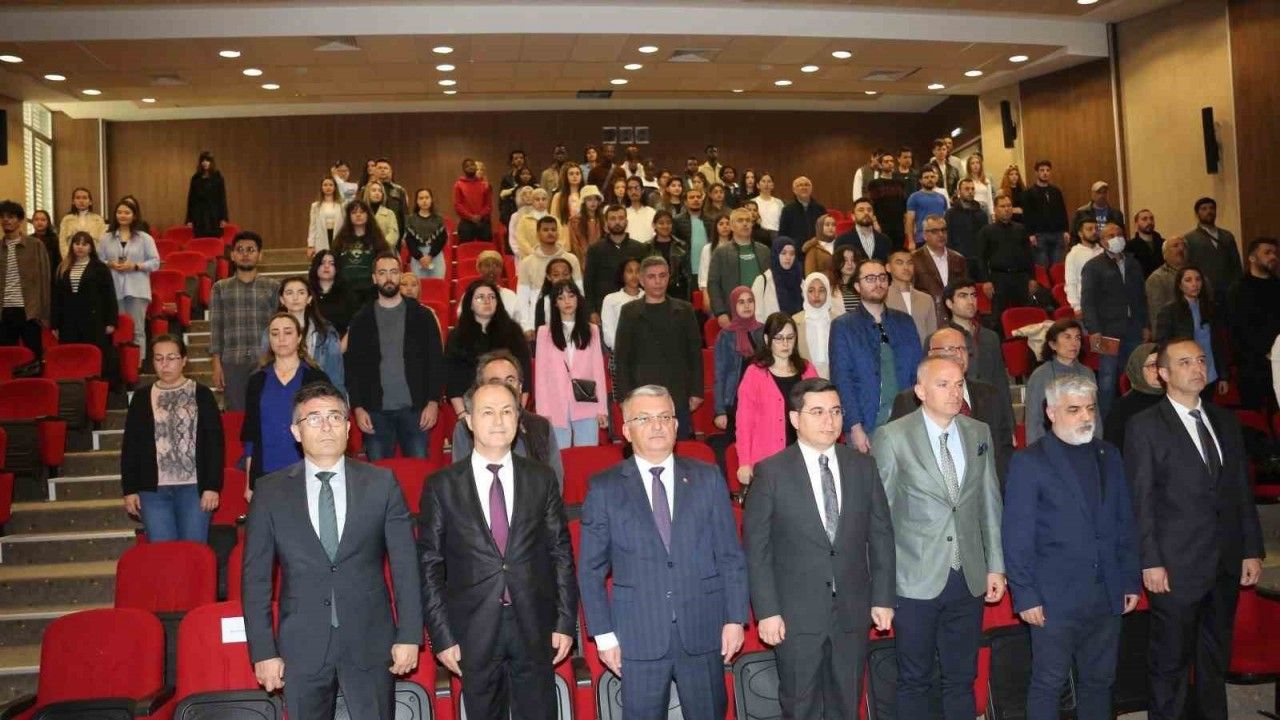 Akdeniz Üniversitesi’nde Antalya’nın fethi konferansı