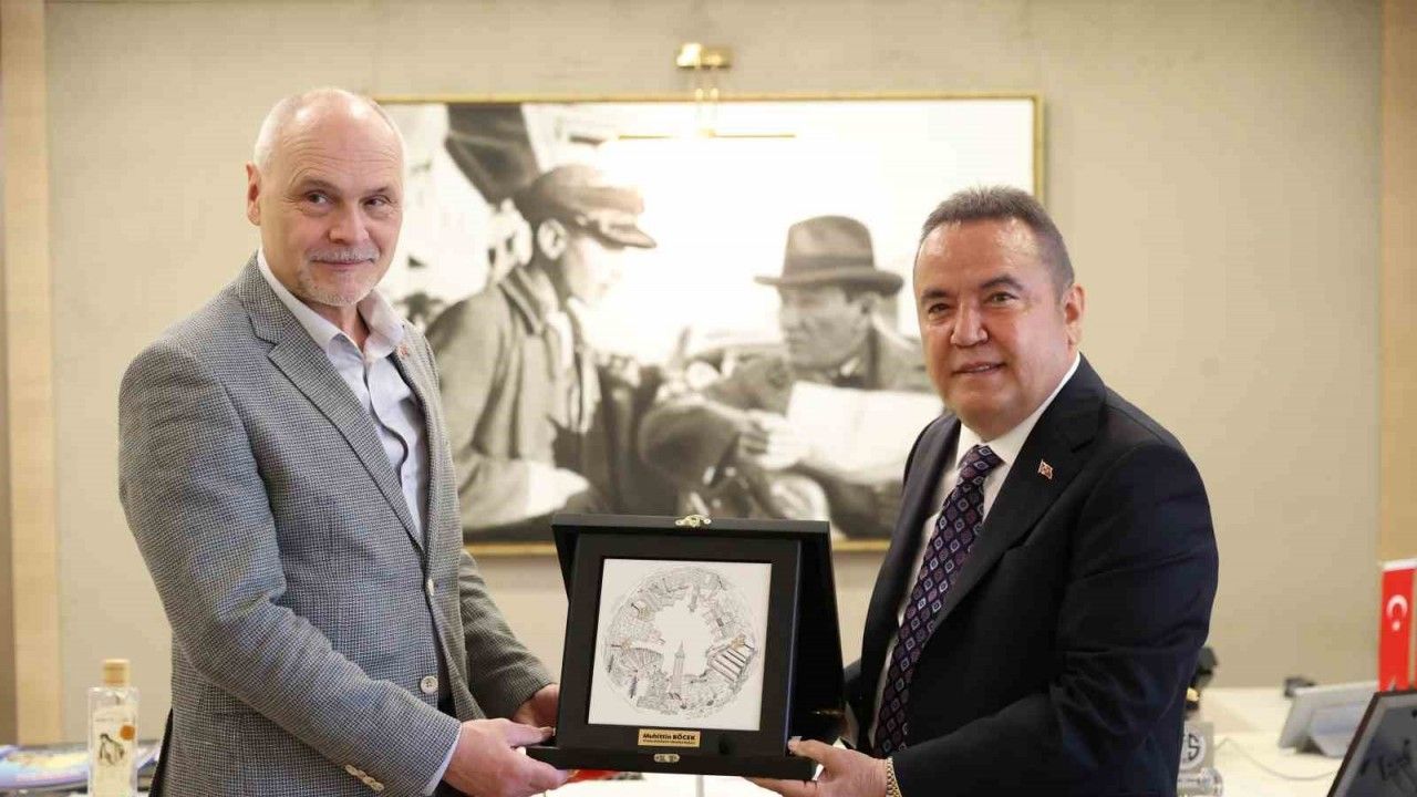 Başkan Böcek, Çek Cumhuriyeti Ankara Büyükelçisi Vacek’i ağırladı