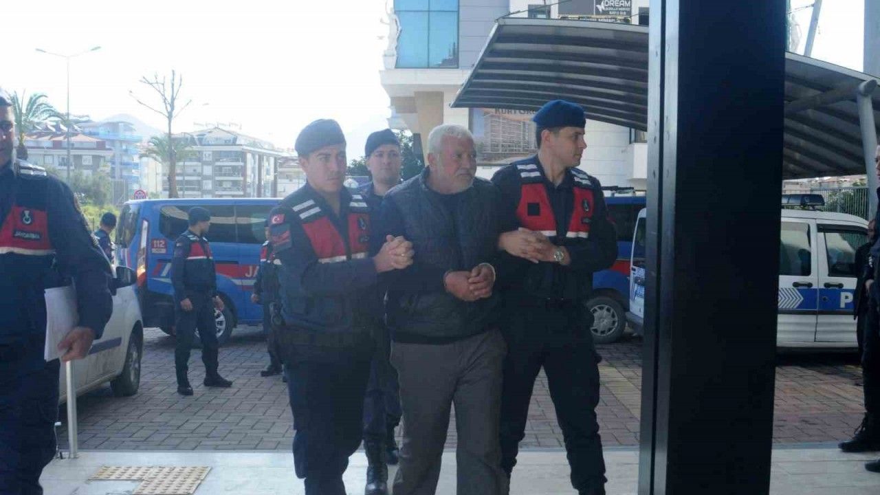 Alanya'da müteahhidi öldüren bekçi tutuklandı
