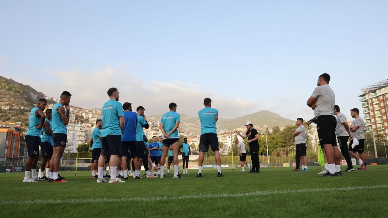 Alanyaspor, Gaziantep FK maçı hazırlıklarına başladı
