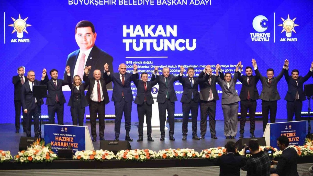 AK Parti Adayı Tütüncü: "Antalya’nın gelecek yolculuğuna hazırız"