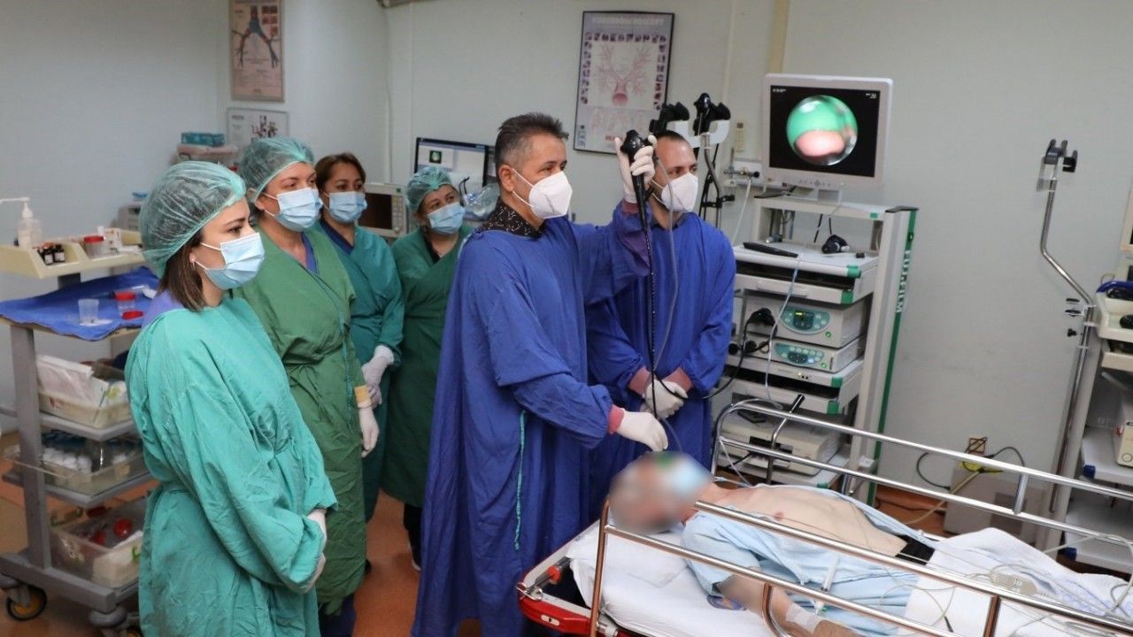 Akdeniz Üniversitesi’nde akciğer hastalığı teşhisinde ameliyatsız biyopsi dönemi