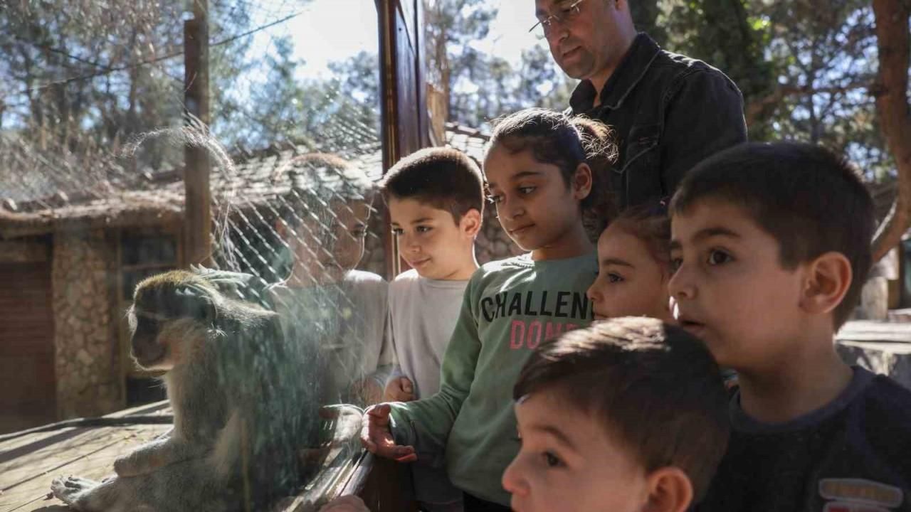 Antalya Doğal Yaşam Parkı çocuk sesleriyle renklendi
