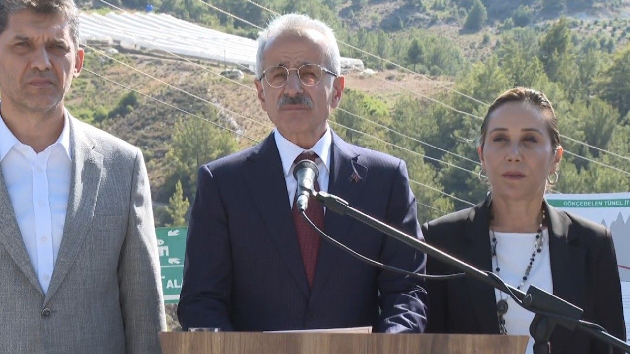 Bakan Uraloğlu: "Instagram’da eksiklik giderildiği an, engeli 1 saat içinde kaldıracağız"