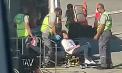 Gazipaşa'ya inen uçakta fenalaşan yolcular hastaneye kaldırıldı