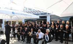 Aktif Yaşlı Merkezi TSM Korosu’ndan emeklilere konser