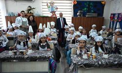 Başkan Topaloğlu minik aşçıların ‘pasta’ heyecanına ortak oldu