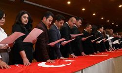Manavgat Belediyesi’nde 30 yeni memur yemin ederek görevine başladı