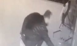 Sigara hırsızlığı güvenlik kamerasında