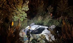 Şarampole uçan otomobildeki 2 kişi hayatını kaybetti