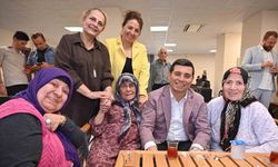 Başkan Tütüncü, Fethi Bayçın Huzurevi sakinleriyle buluştu