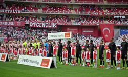 Trendyol Süper Lig: Antalyaspor: 0 - Hatayspor: 1 (İlk yarı)