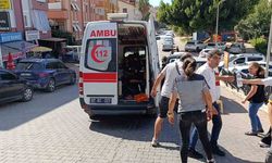 Rampa aşağı hareket eden aracı durdurmak isterken hastanelik oldu