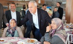 Alanya Belediyesi’nden yaşlılara tarihi gezi desteği