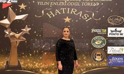 Sevilen tv programcısı yeni yaşını kutladı