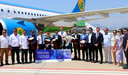 Özbekistan'dan tarihi uçuş