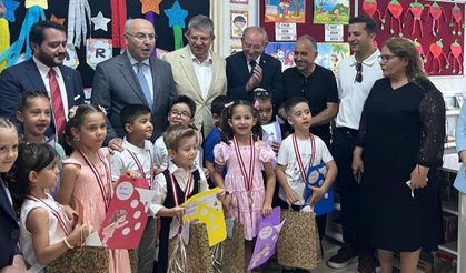 Mezun olduğu okula 48 yıl sonra anlamlı vefa