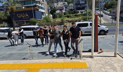 Alanya'da sokak ortasında cinayete 2 tutuklama
