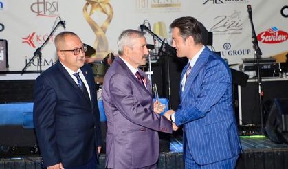 Alanya'da Yılın Haber Ödülü: Mehmet Al'a verildi