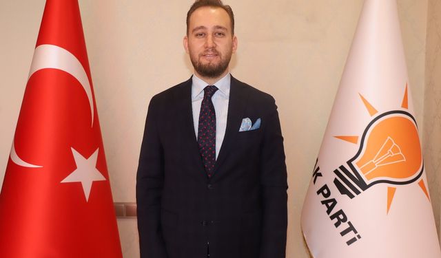 AK Parti'den o gazeteciye cevap gecikmedi