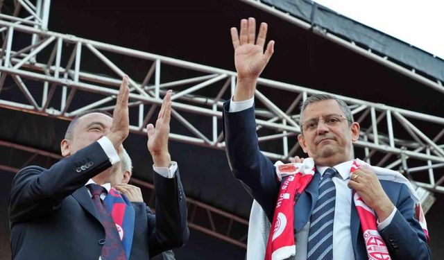 CHP Genel Başkanı Özel: "15 gün sonra tarih yazacağız"