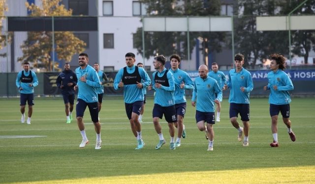 Corendon Alanyaspor, Gaziantep FK maçı hazırlıklarına başladı