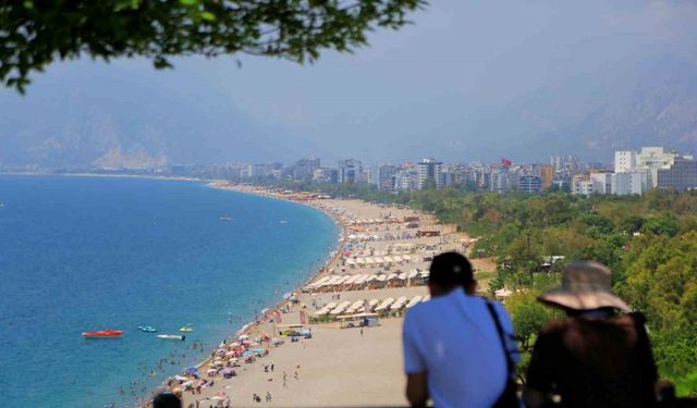 Bayram tatili sonrası sahiller turistlere kaldı