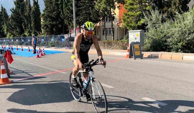 Demir adam olarak bilinen milli sporcu Ali Bıdı, triatlon yarışında yaralandı