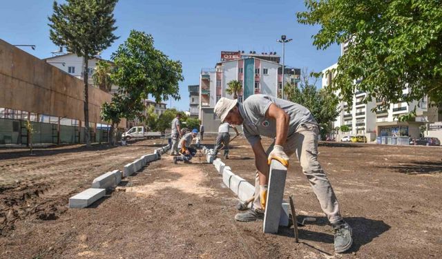 Kepez Belediyesi hem yeniliyor, hem yapıyor