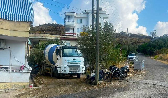 Alanya Belediyesi’nden engelli vatandaşa özel yol