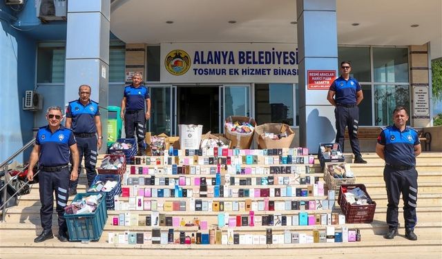 Alanya’da binlerce sahte parfüm imha edildi