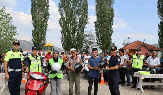 Jandarma “Köy Yolunda Trafikte Her şey Yolunda" projesini tanıttı