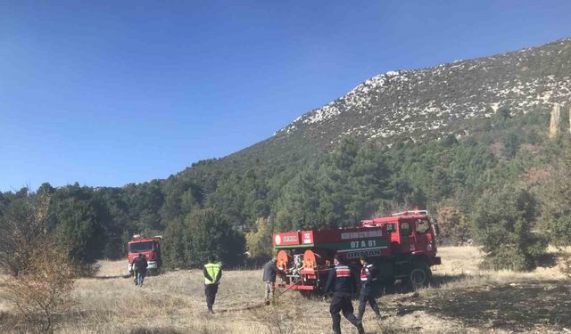 Akseki’de tarım arazisinde yangın