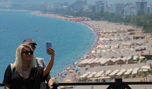 Antalya’dan yeni turizm rekoru