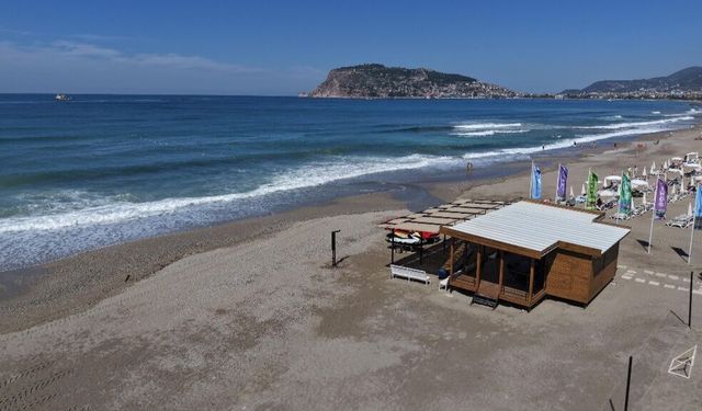 Alanya sahillerinde konfor ve kalite artıyor