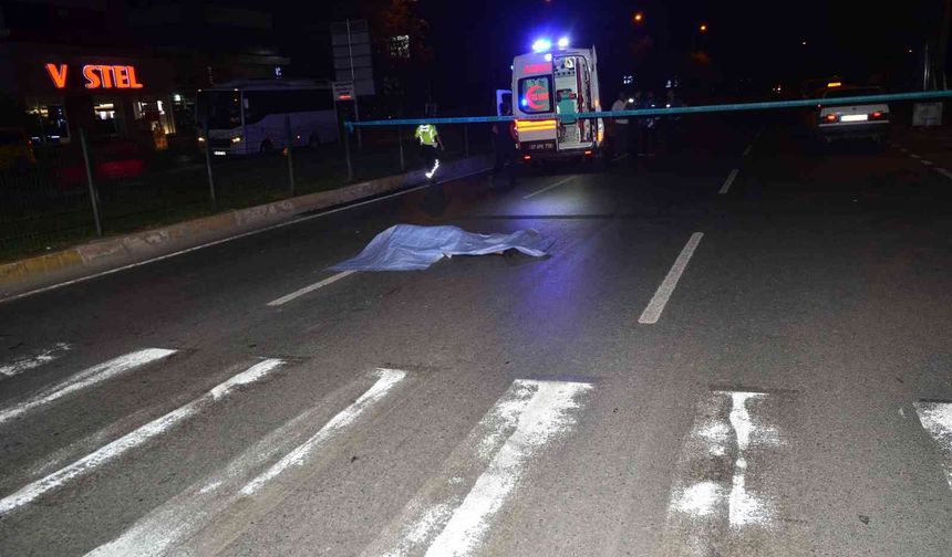 Antalya’da cinayet gibi kaza: Darp edilip yola bırakılan gencin üzerinden ticari taksi geçti