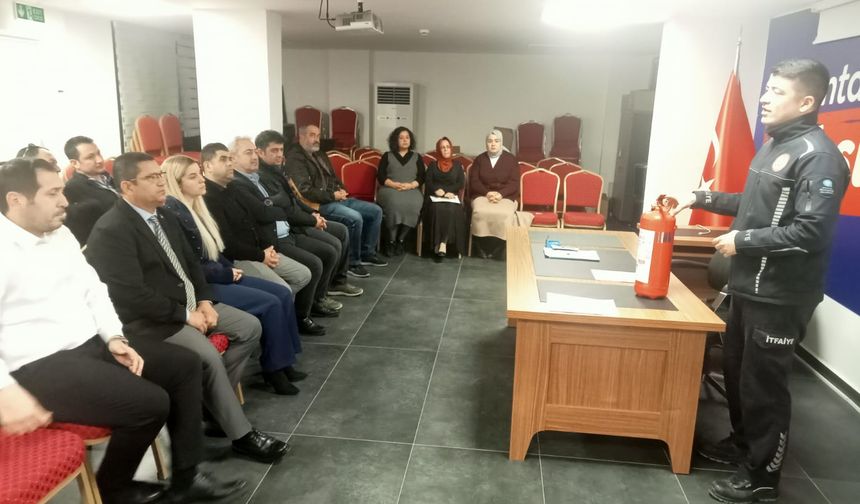 Belediye personeline yangın eğitimi