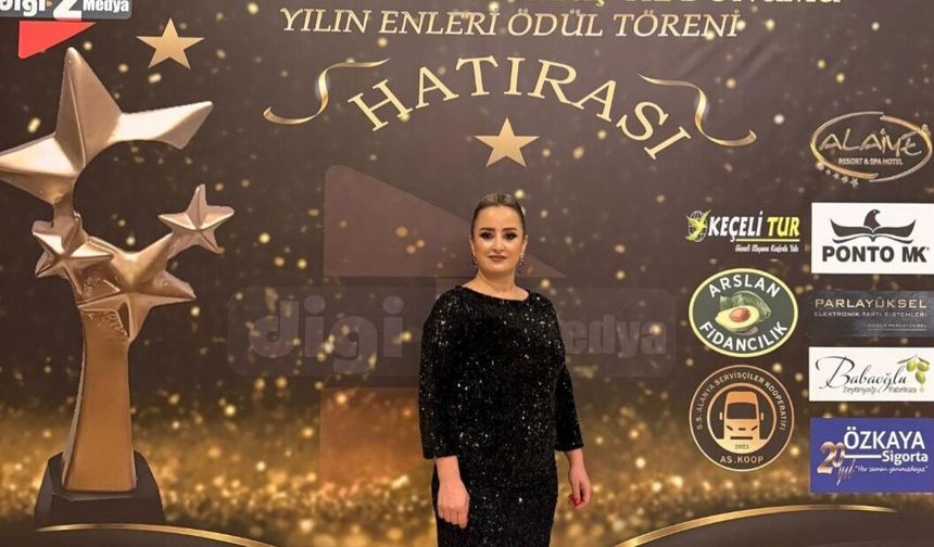 Sevilen tv programcısı yeni yaşını kutladı