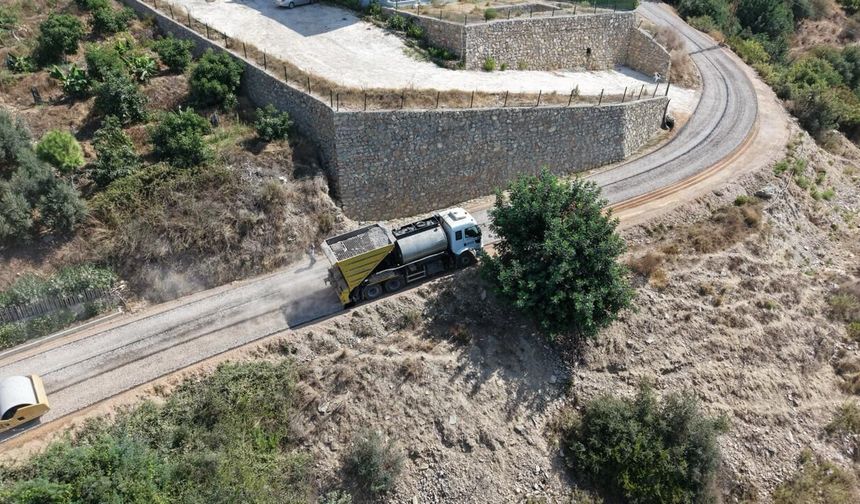 Belediyeden Yeşilöz'e 5 kilometrelik asfalt konforu