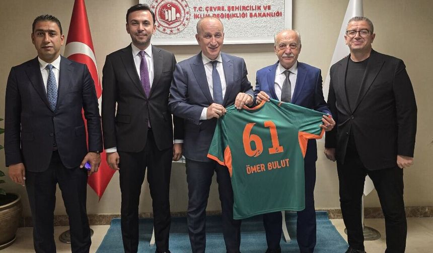 Alanyasporlu yoneticilerden Bakan Yardımcısına ziyaret